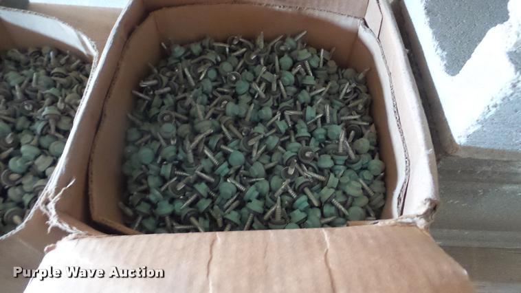 image for item DF9579 Hardware