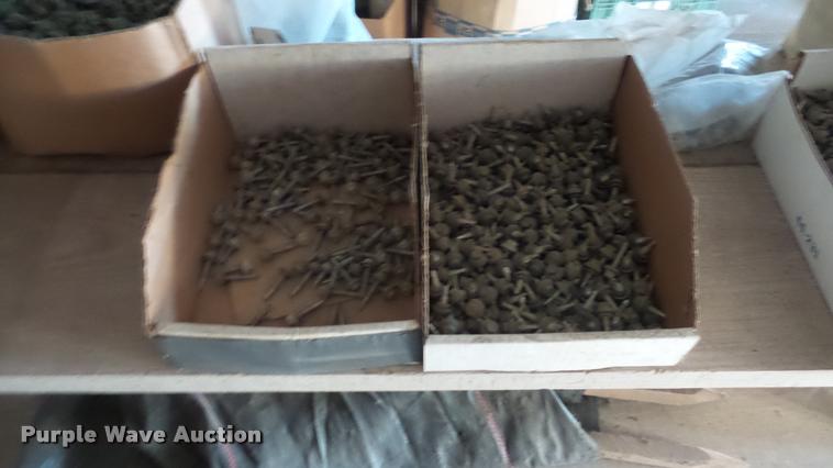 image for item DF9579 Hardware