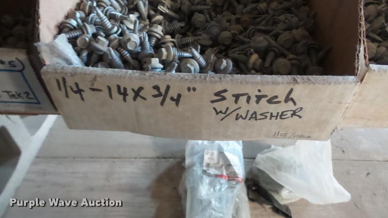 image for item DF9579 Hardware