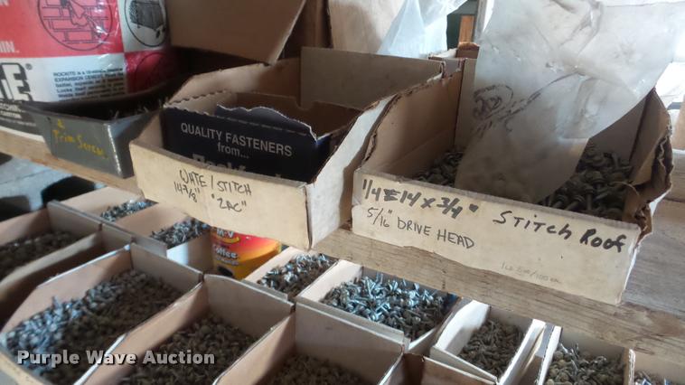 image for item DF9579 Hardware