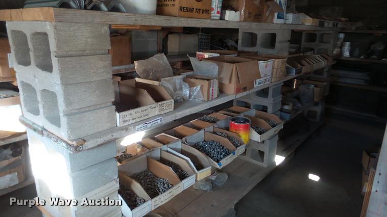 image for item DF9579 Hardware