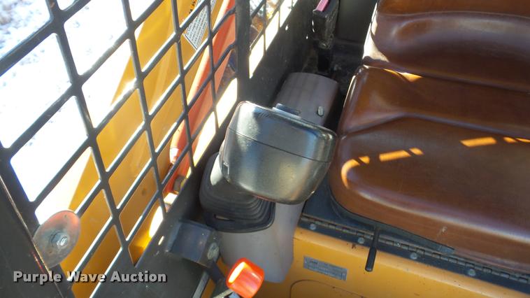 image for item DF9583 2005 Case 450 skid steer