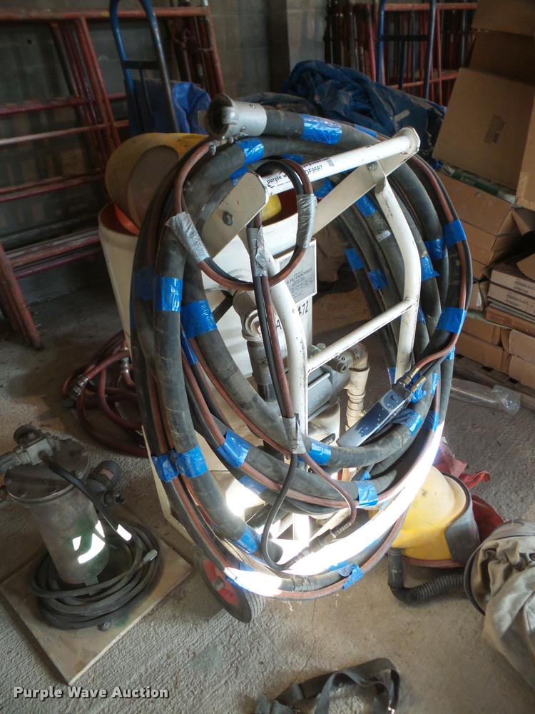 image for item DF9587 2000 Schmidt 3.5CF sand blaster