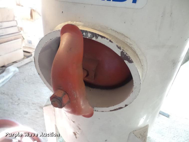 image for item DF9587 2000 Schmidt 3.5CF sand blaster