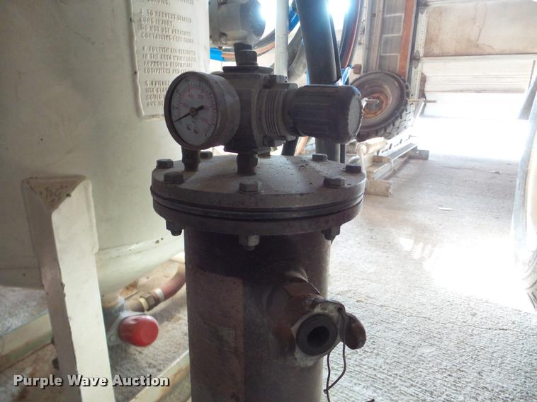 image for item DF9587 2000 Schmidt 3.5CF sand blaster