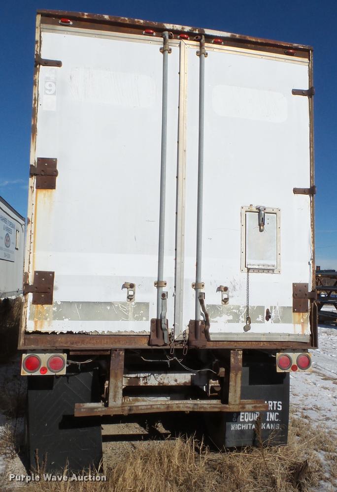 image for item DF9610 1974 Hobbs dry van trailer