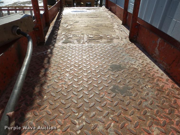 image for item DF9615 Hunter Lift 1528 scissor lift