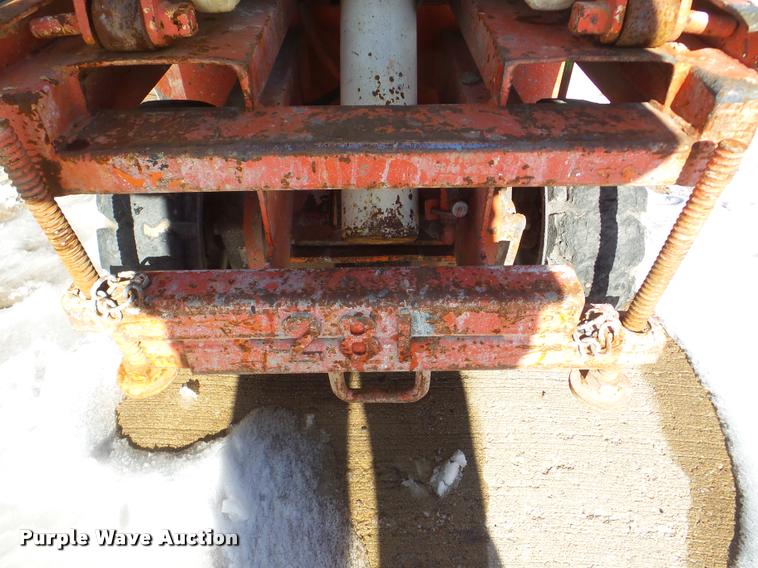 image for item DF9615 Hunter Lift 1528 scissor lift