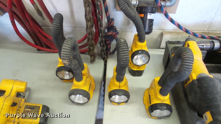 image for item DG9162 DeWalt cordless tools