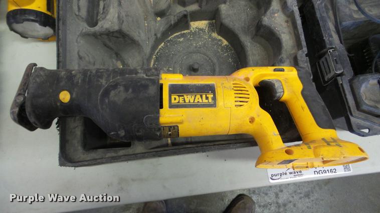 image for item DG9162 DeWalt cordless tools