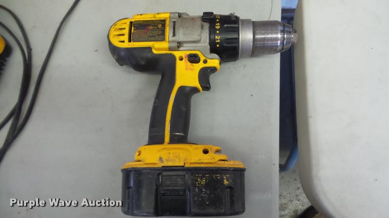 image for item DG9162 DeWalt cordless tools
