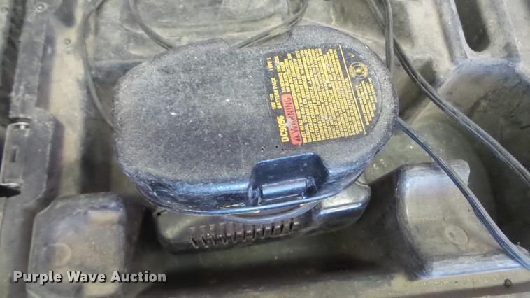 image for item DG9162 DeWalt cordless tools