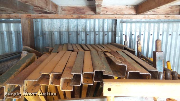 image for item DG9181 Perry scaffolding