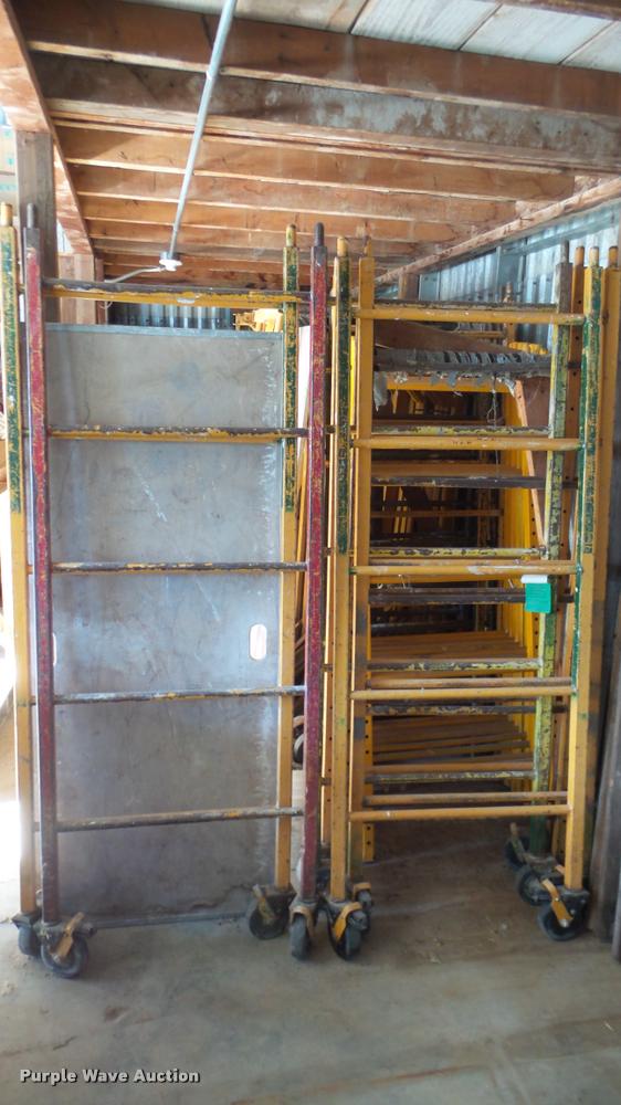 image for item DG9181 Perry scaffolding