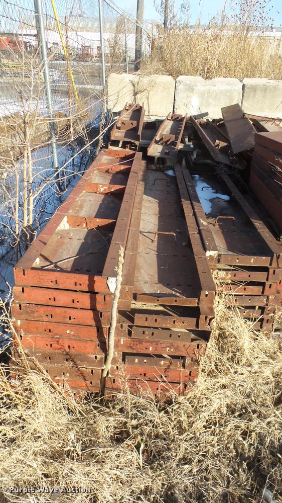 image for item DG9190 Steel concrete forms