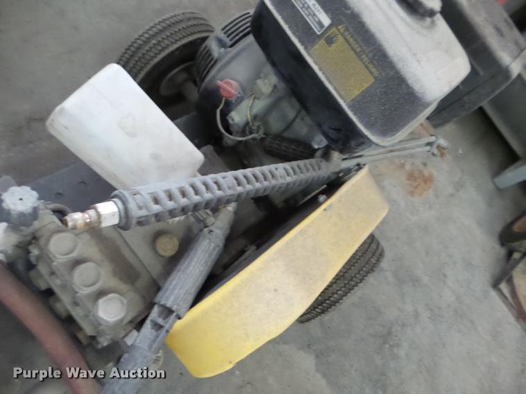 image for item DG9262 Landa 4-3500 pressure washer