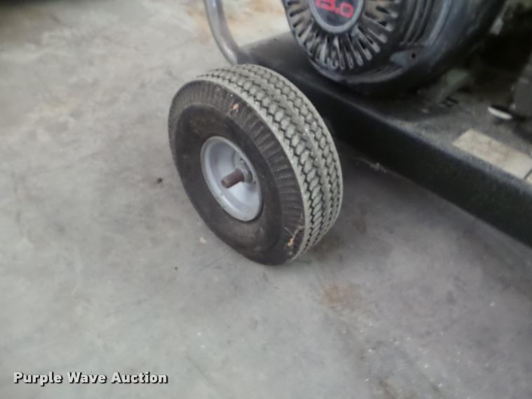 image for item DG9262 Landa 4-3500 pressure washer