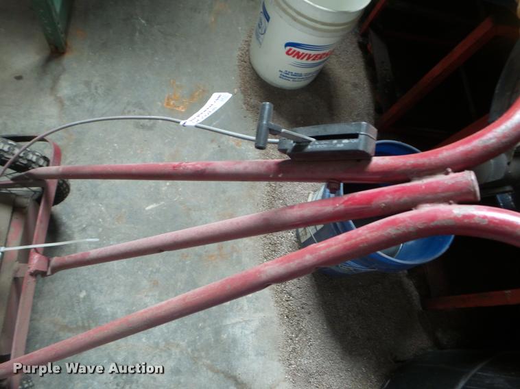 image for item DG9268 Yazoo Master lawn mower