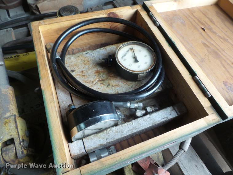 image for item DG9272 Enerpac PH46431C hydraulic jack system