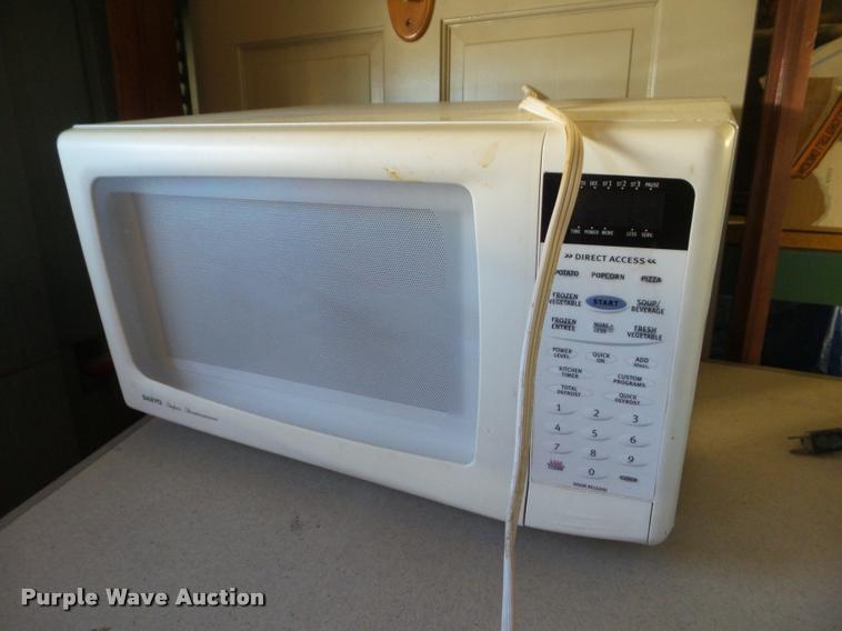 image for item DG9283 Roper refrigerator/freezer