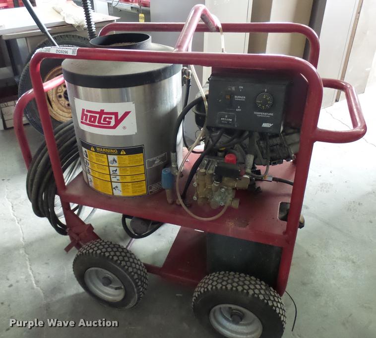 image for item DG9296 Hotsy pressure washer