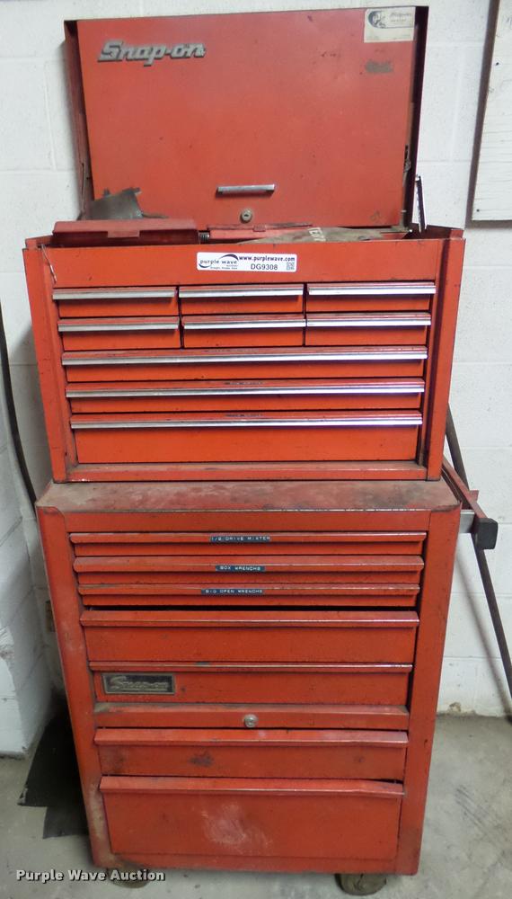 image for item DG9308 Snap-on toolbox with tools