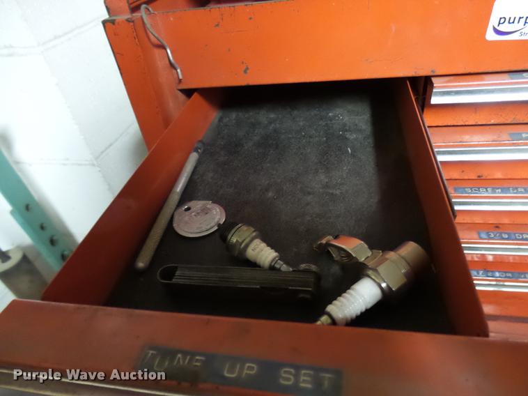 image for item DG9308 Snap-on toolbox with tools