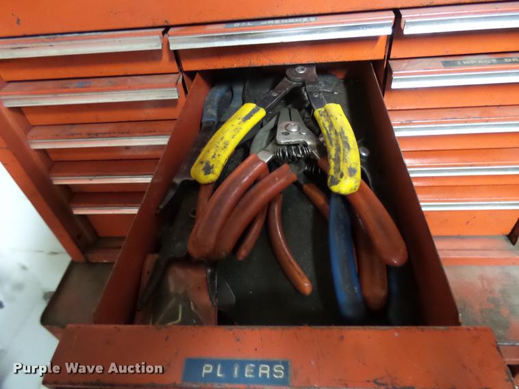 image for item DG9308 Snap-on toolbox with tools