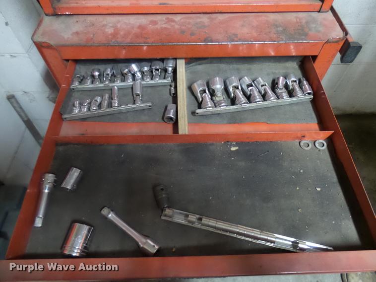 image for item DG9308 Snap-on toolbox with tools