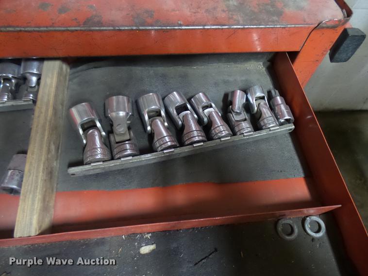 image for item DG9308 Snap-on toolbox with tools