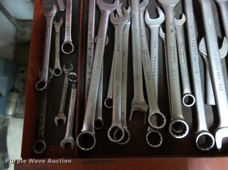 image for item DG9308 Snap-on toolbox with tools