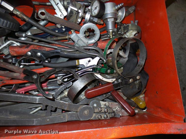 image for item DG9308 Snap-on toolbox with tools