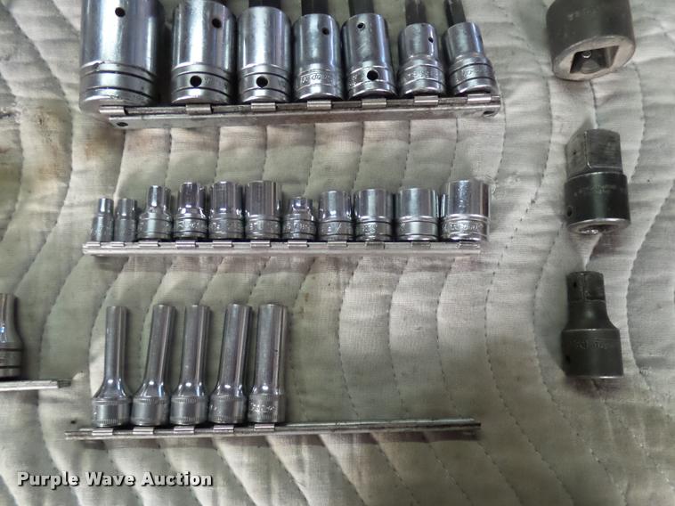 image for item DG9313 Tools