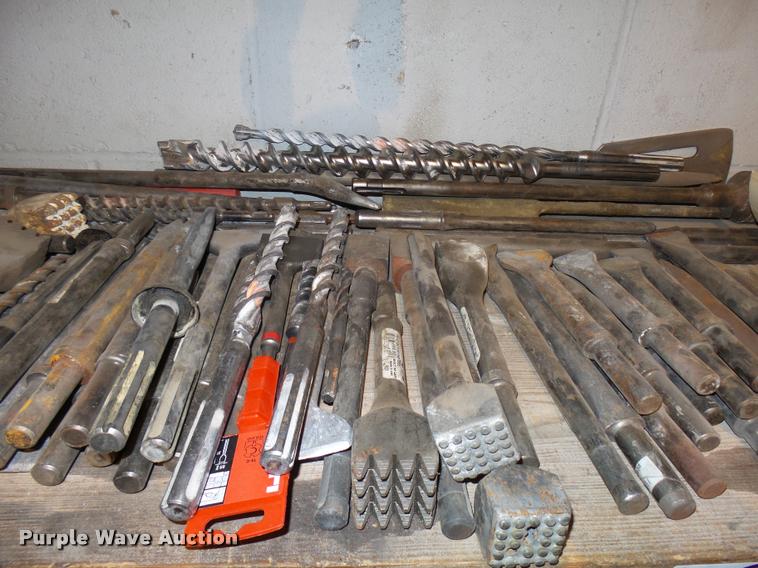 Jack hammer bits in Wichita, KS Item DG9319 sold Purple Wave