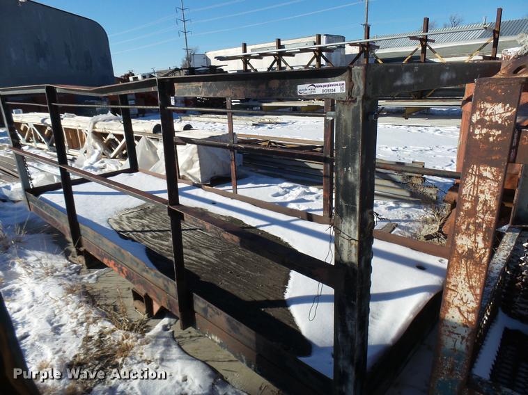 image for item DG9334 (2) man baskets