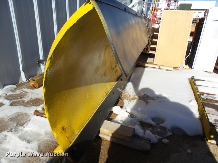 image for item DG9360 Meyer snow plow