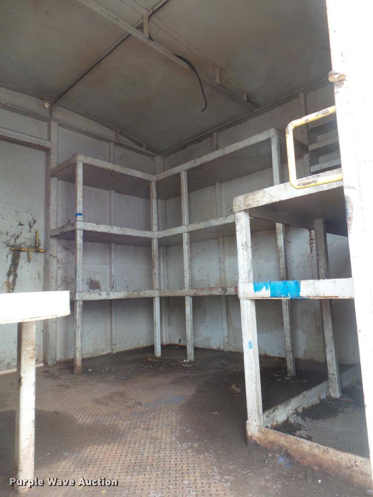 image for item DG9379 Steel roll off drilling rig working quarters