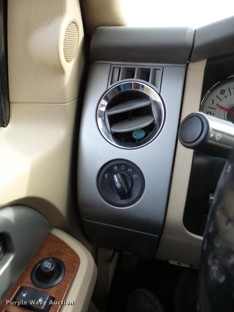 image for item DG9525 2007 Ford Expedition Eddie Bauer SUV