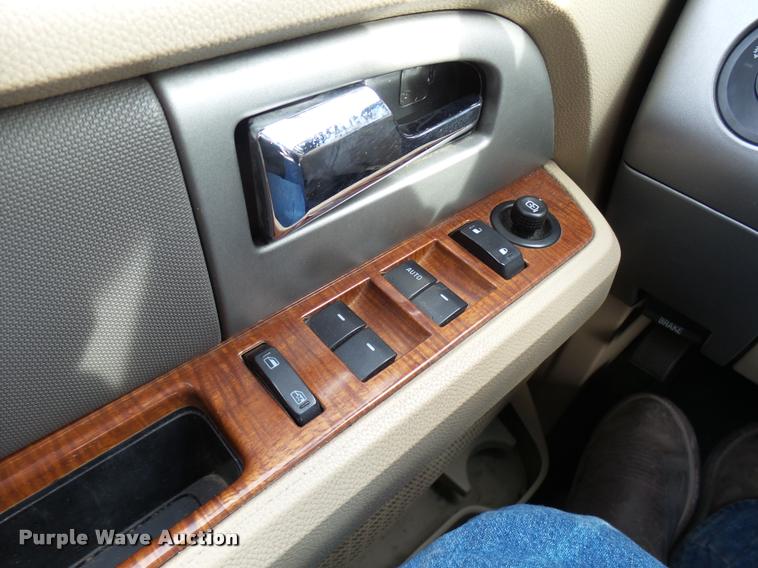 image for item DG9525 2007 Ford Expedition Eddie Bauer SUV