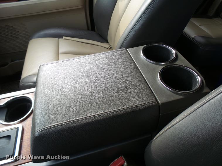 image for item DG9525 2007 Ford Expedition Eddie Bauer SUV