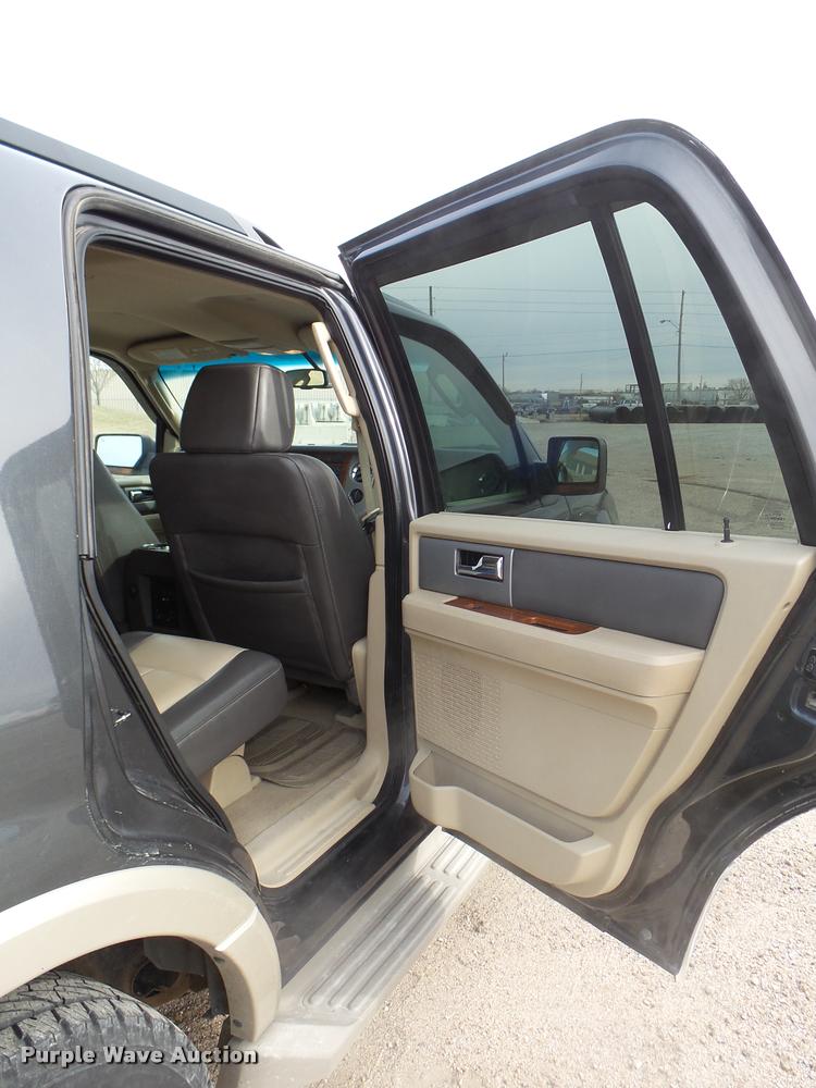 image for item DG9525 2007 Ford Expedition Eddie Bauer SUV