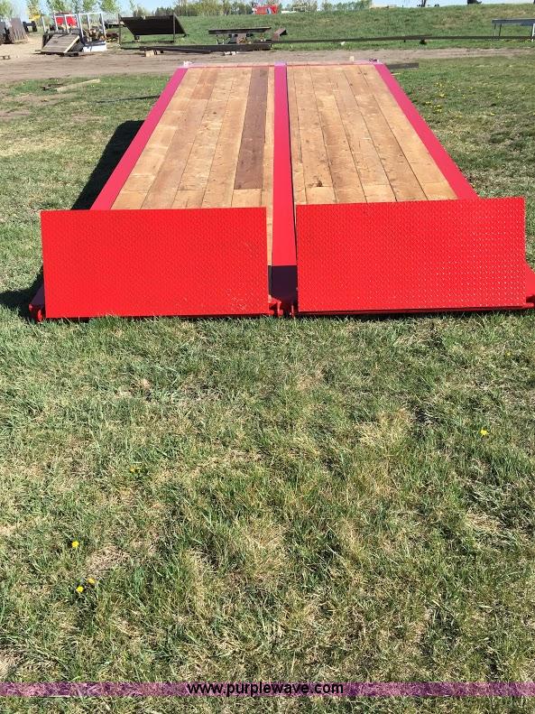 image for item F1104 Canramp loading dock