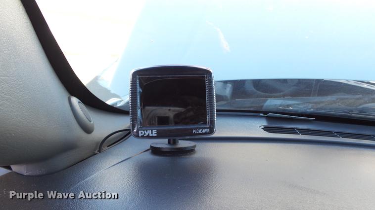 image for item K8052 2002 Cadillac Escalade Diamond Edition limousine