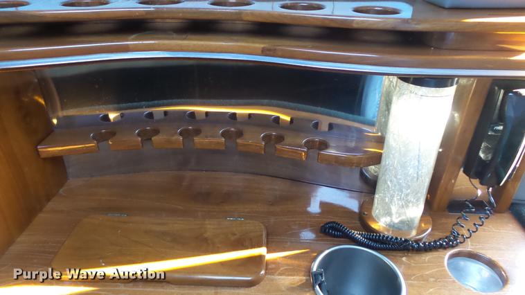 image for item K8052 2002 Cadillac Escalade Diamond Edition limousine