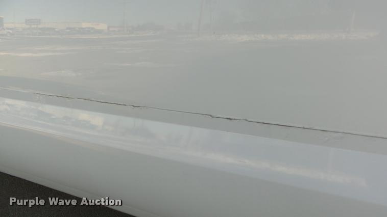 image for item K8052 2002 Cadillac Escalade Diamond Edition limousine