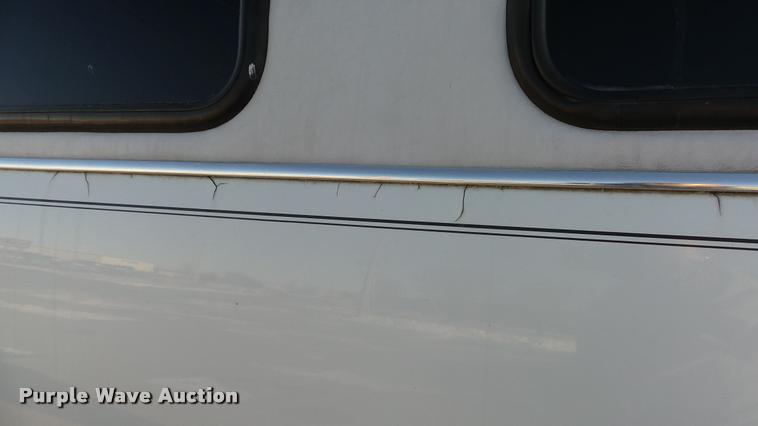 image for item K8052 2002 Cadillac Escalade Diamond Edition limousine