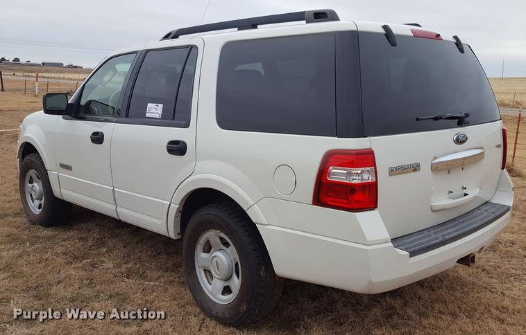 image for item L1731 2008 Ford Expedition SUV