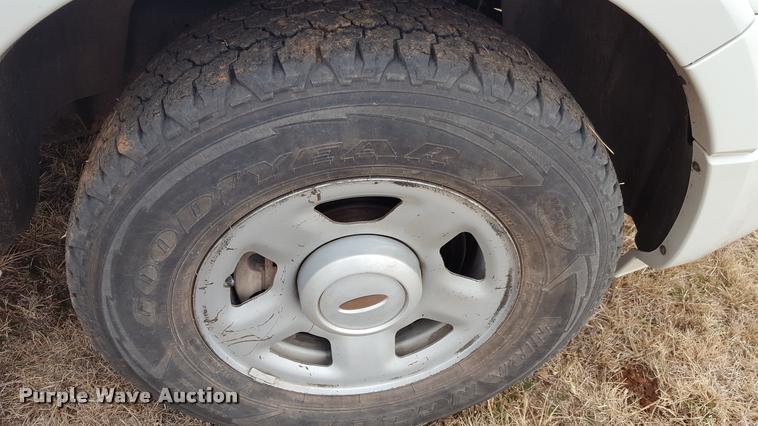 image for item L1731 2008 Ford Expedition SUV