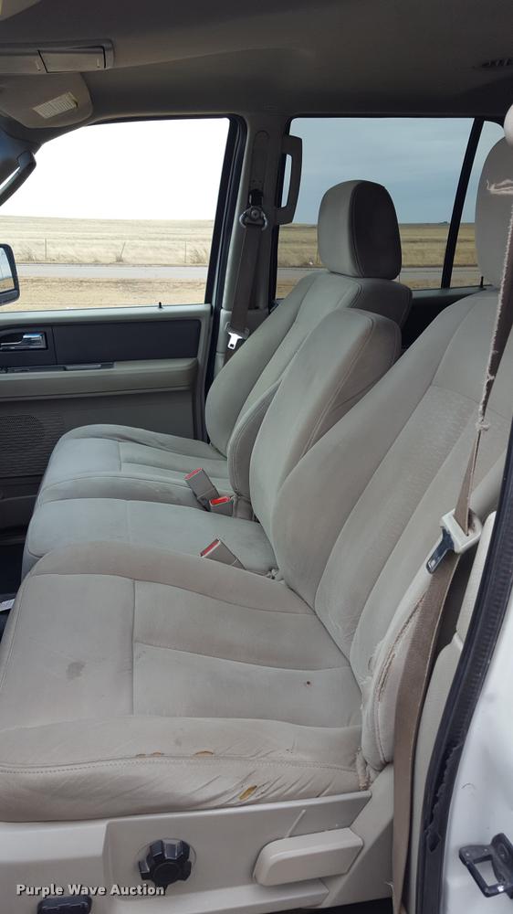 image for item L1731 2008 Ford Expedition SUV