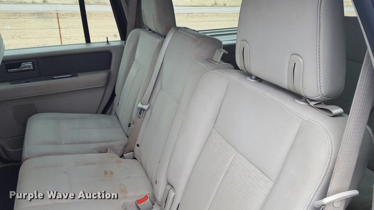 image for item L1731 2008 Ford Expedition SUV
